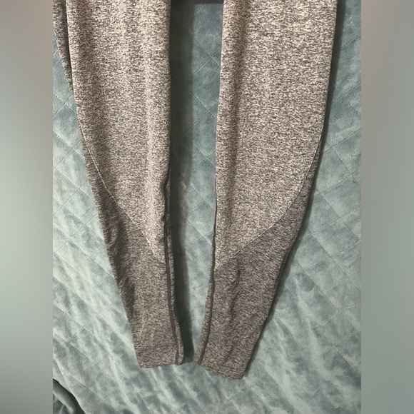 Women's Gymshark Grey with Pink Waist Band Athletic Pants/Leggings - Picture 3 of 5
